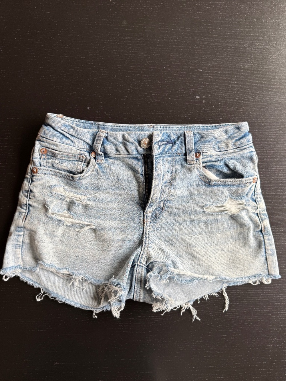 American Eagle Stretch Distressed Denim Cutoff Shorts Light Wash | Size 2
